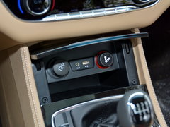 2017款 1.5T 手动豪华型7座