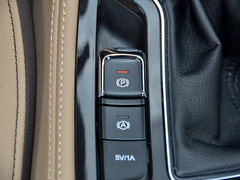 2017款 1.5T 手动豪华型7座