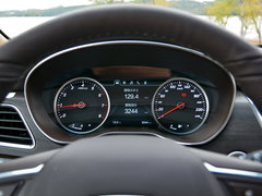 2017款 1.5T 手动豪华型7座