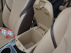 2017款 1.5T 手动豪华型7座