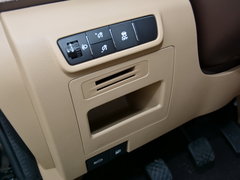 2017款 1.5T 手动豪华型7座