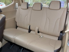 2017款 1.5T 手动豪华型7座