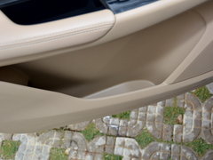 2017款 1.5T 手动豪华型7座