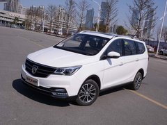 2017款 1.5T 手动尊享型7座