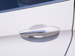 2017款 1.5T 手动尊享型7座