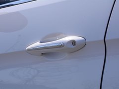 2017款 1.5T 手动尊享型7座