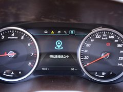 2017款 1.5T 手动尊享型7座