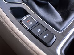 2017款 1.5T 手动尊享型7座