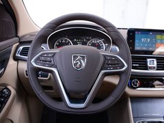 2017款 1.5T 手动尊享型7座