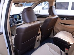 2017款 1.5T 手动尊享型7座