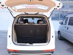 2017款 1.5T 手动尊享型7座
