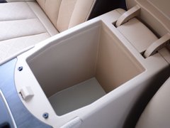 2017款 1.5T 手动尊享型7座