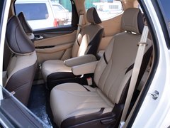 2017款 1.5T 手动尊享型7座