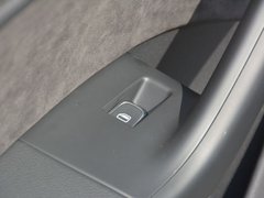 2017款 40 TFSI quattro 全时四驱运动型