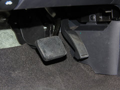 2017款 1.8T 自动豪华版
