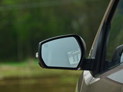 2017款 1.6L XV CVT尊享版