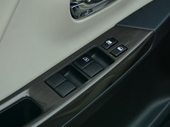2017款 1.6L XV CVT尊享版