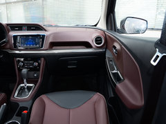2017款 1.6L XV CVT尊享版