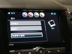 2017款 1.4T 两厢双离合领锋版