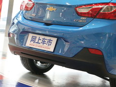 2017款 1.4T 两厢双离合领锋版