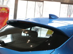 2017款 1.4T 两厢双离合领锋版