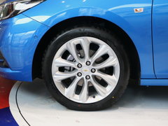 2017款 1.4T 两厢双离合领锋版