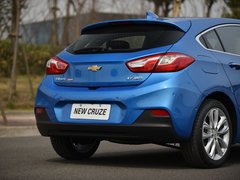 2017款 1.4T 两厢双离合领锋版