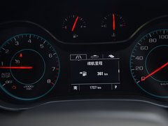 2017款 1.4T 两厢双离合领锋版