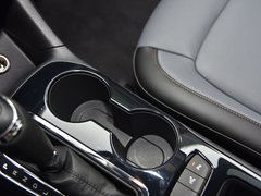 2017款 1.4T 两厢双离合领锋版