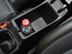 2017款 1.4T 两厢双离合领锋版