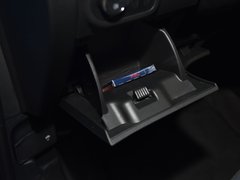 2017款 1.4T 两厢双离合领锋版