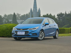 2017款 1.4T 两厢双离合领锋版