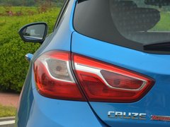 2017款 1.4T 两厢双离合领锋版