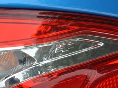 2017款 1.4T 两厢双离合领锋版