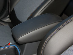 2017款 1.5L 两厢自动炫锋版