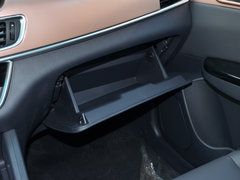 2017款 1.5L 智臻型