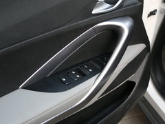 2017款 1.5L 手动时尚型