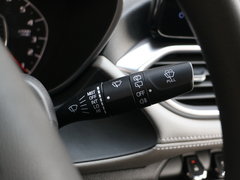 2017款 1.5L 手动时尚型