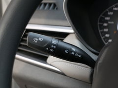 2017款 1.5L 手动时尚型