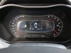 2017款 1.5L 手动时尚型