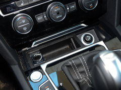2017款 380TSI 两驱R-line版
