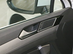 2017款 380TSI 两驱畅行版