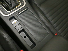 2017款 380TSI 两驱畅行版