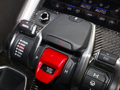2018款 4.0T V8