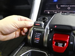 2018款 4.0T V8
