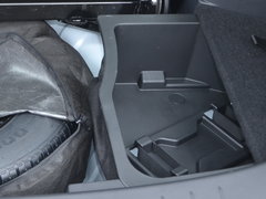 2017款 1.5L 手动尊贵型