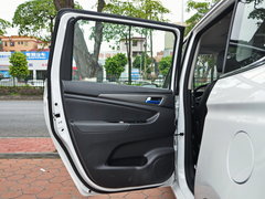 2017款 1.5L 手動尊貴型
