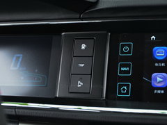 2017款 1.5L 手動尊貴型