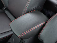 2017款 1.5L 手動尊貴型