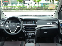 2017款 1.5L 手動尊貴型